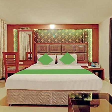 Pine Tree Boutique Hotel Chennai Eksteriør billede