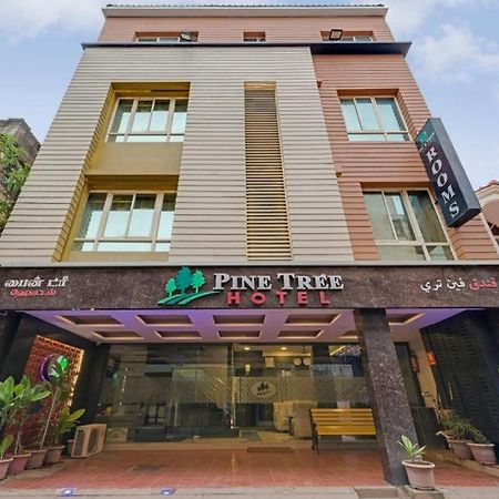Pine Tree Boutique Hotel Chennai Eksteriør billede