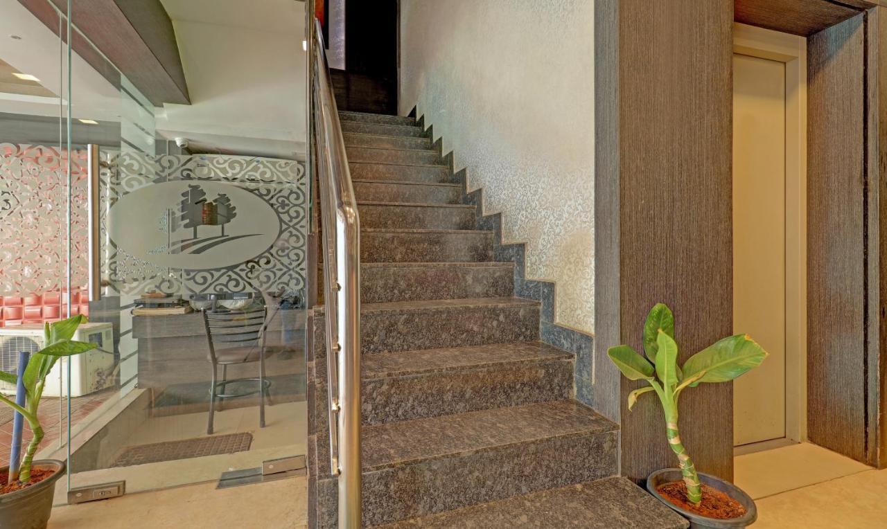 Pine Tree Boutique Hotel Chennai Eksteriør billede