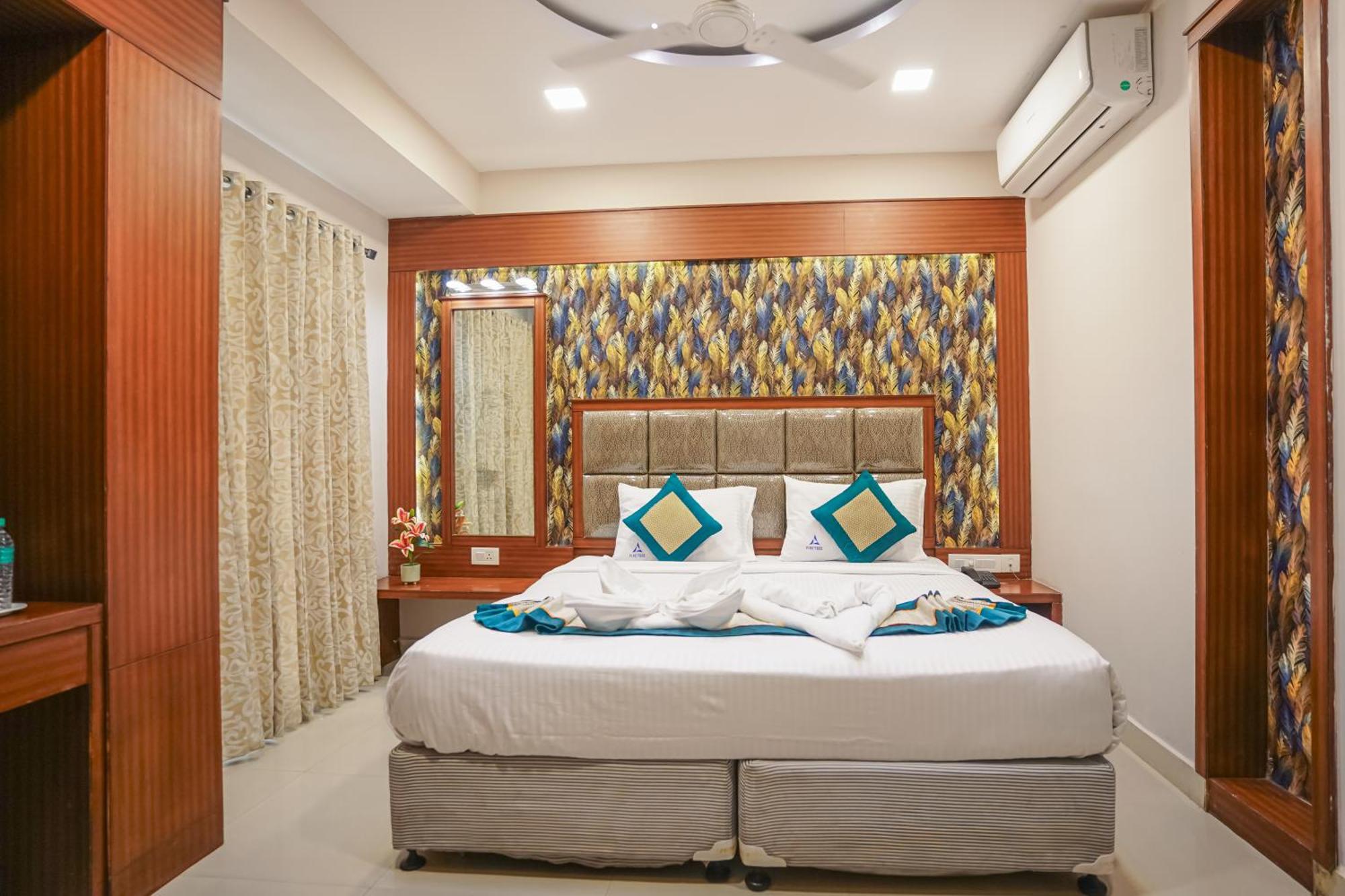 Pine Tree Boutique Hotel Chennai Eksteriør billede