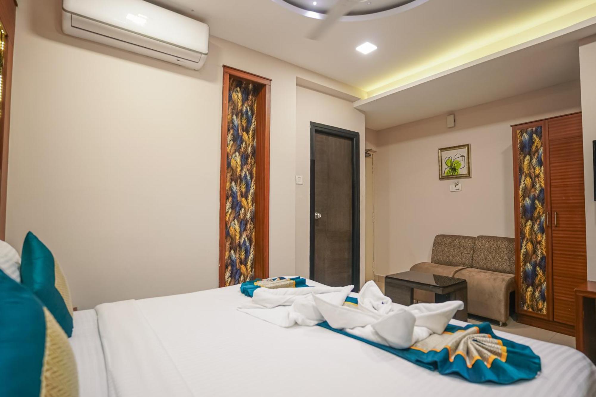 Pine Tree Boutique Hotel Chennai Eksteriør billede