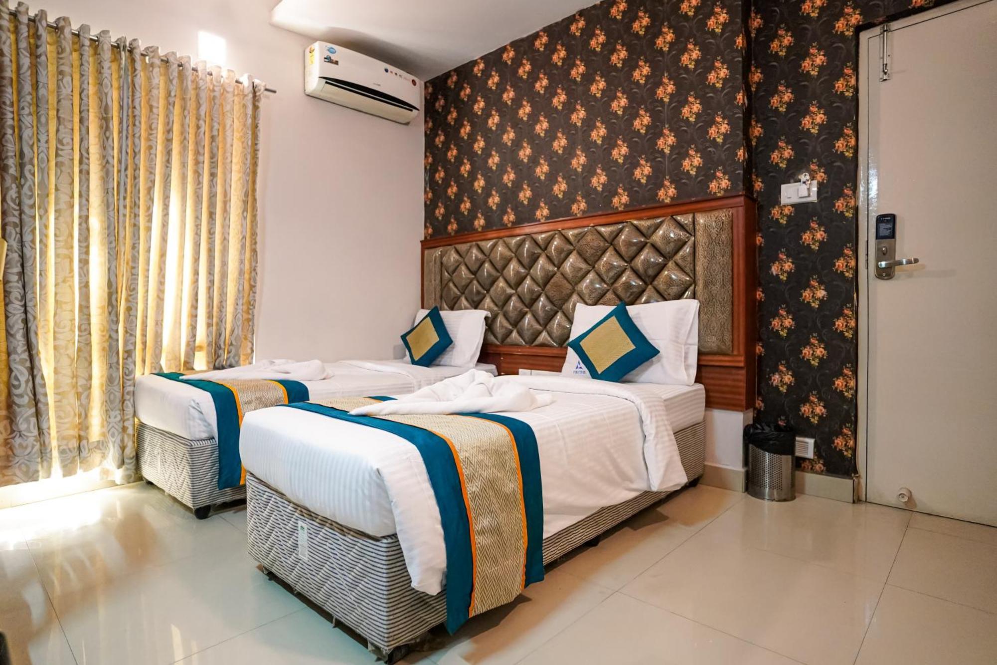 Pine Tree Boutique Hotel Chennai Eksteriør billede