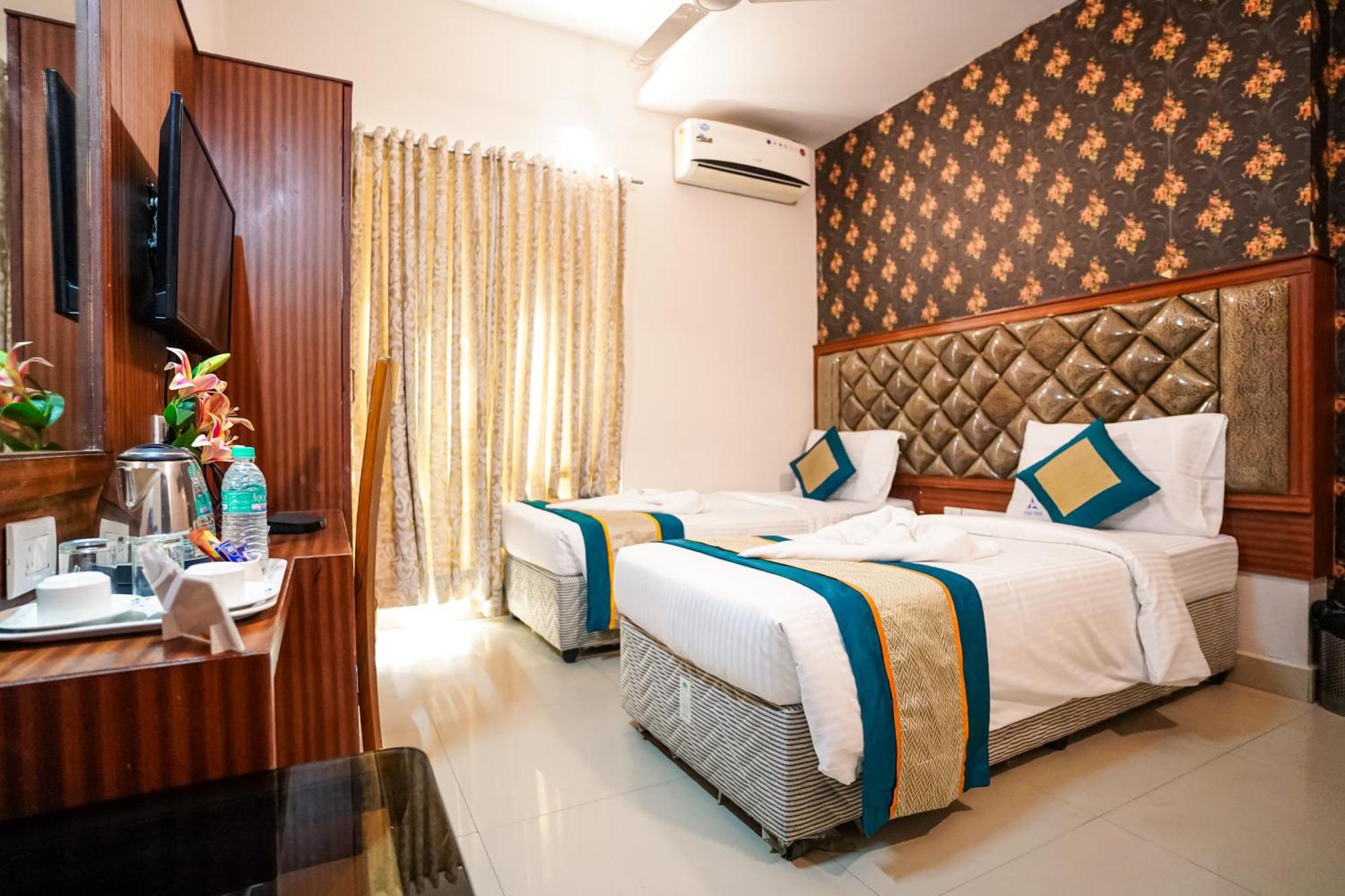 Pine Tree Boutique Hotel Chennai Eksteriør billede