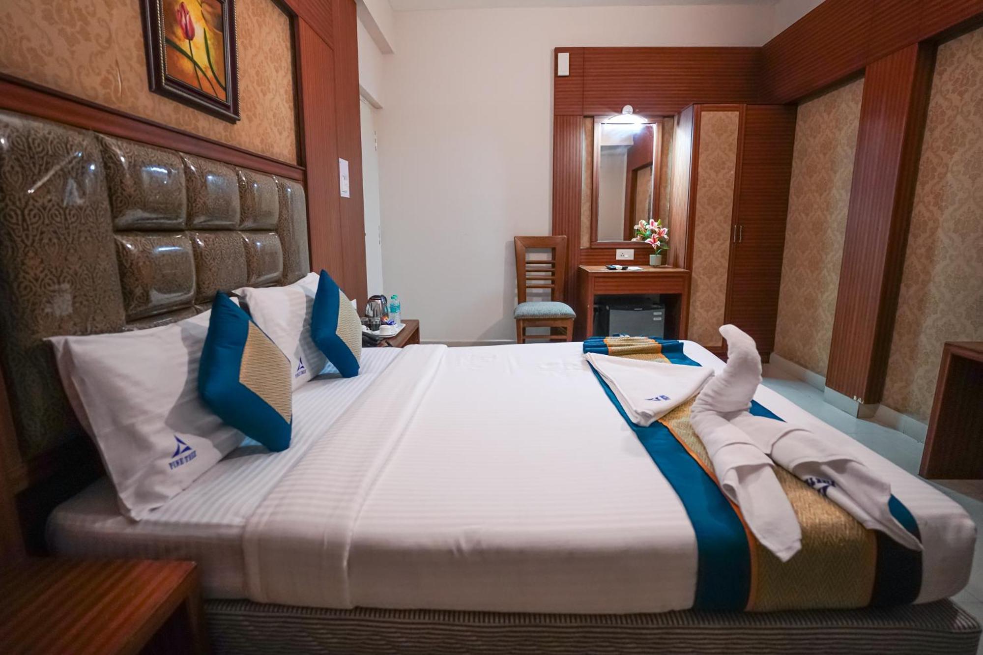 Pine Tree Boutique Hotel Chennai Eksteriør billede
